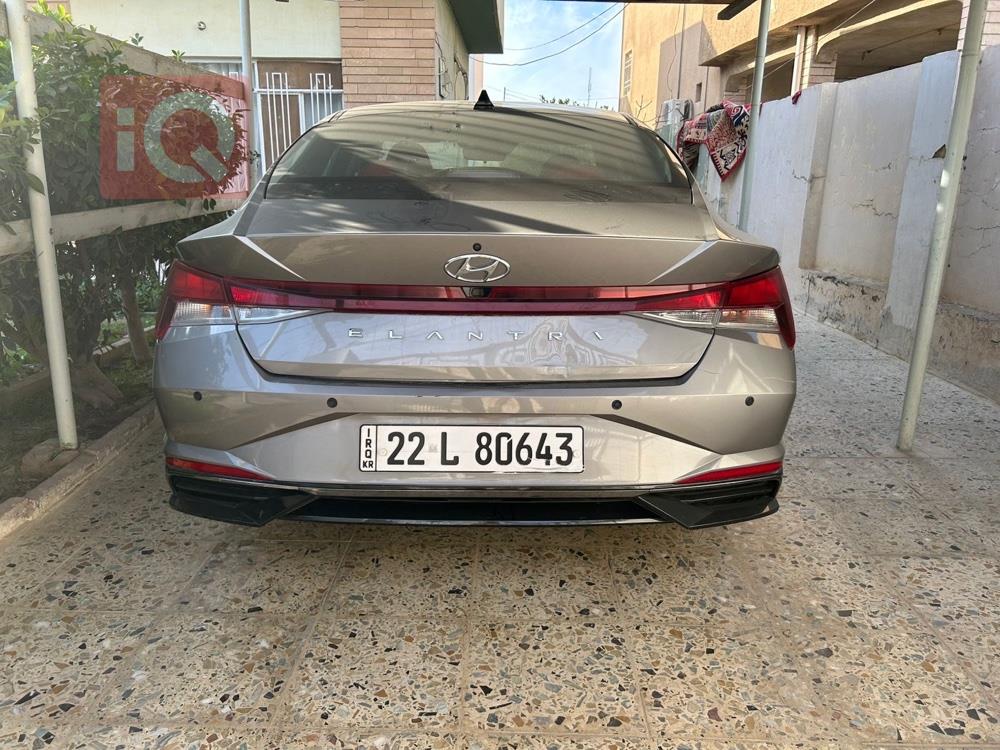 هیوندای ئەلەنترا